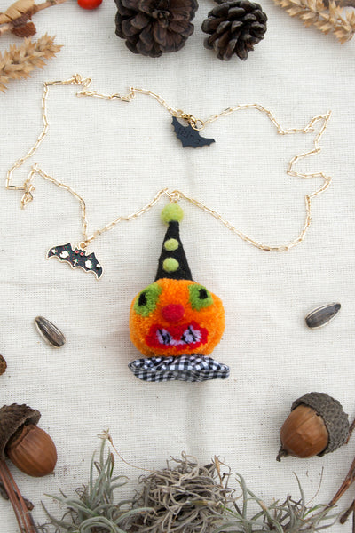 collar pompom calabaza payaso