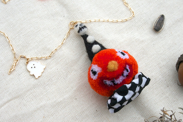 collar pompom calabaza payaso