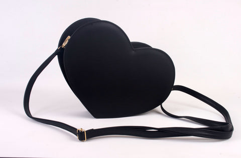 black heart bag