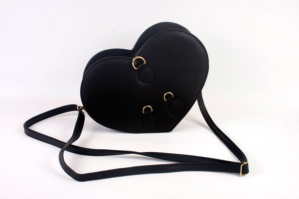 black heart bag